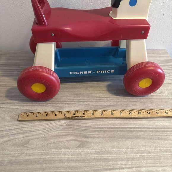 Vintage 1976 Fisher Price Riding Horse Toy 978 Pull Plastic Pony - Picture 3 of 8